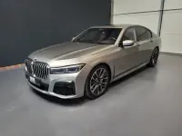 Gebraucht BMW 750 M Sport 400 PS (294 kW) 2019 Grau Limousine