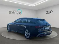 Gebraucht Audi A4 S-Line 163 PS (119 kW) 2023 Mythosschwarz metallic Kombi