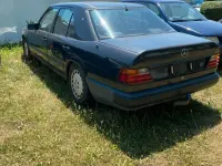 Gebraucht Mercedes 230 132 PS (97 kW) 1988 Grau Limousine