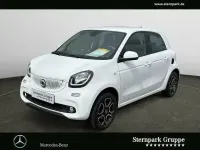 Gebraucht Smart ForFour Prime 71 PS (52 kW) 2019 Weiß Kleinwagen