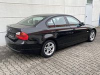 Gebraucht BMW 316 Advantage 122 PS (89 kW) 2008 Schwarz Limousine