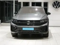 Gebraucht VW Touareg R-line 210 PS (154 kW) 2025 Grau SUV