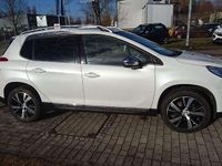 Gebraucht Peugeot 2008 Comfort 114 PS (83 kW) 2015 Weiß SUV