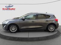 Gebraucht Ford Focus Cool & Connect 125 PS (91 kW) 2018 Grau Limousine