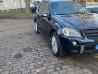 Gebraucht Mercedes ML320 246 PS (180 kW) 2006 Schwarz SUV