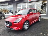 Neu Suzuki Swift Club 83 PS (61 kW) 2026 Burning red pearl Limousine