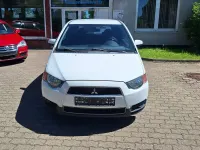 Gebraucht Mitsubishi Colt 75 PS (55 kW) 2011 Weiß Kleinwagen