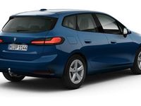 Gebraucht BMW 220 Active Tourer Luxury Line 170 PS (125 kW) 2025 Blau Van / Kleinbus