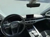 Gebraucht Audi A4 Comfort 190 PS (139 kW) 2018 Blau Limousine