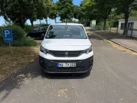 Gebraucht Peugeot Partner 131 PS (96 kW) 2019 Weiß Van / Kleinbus