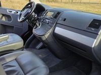 Second-hand VW Multivan 179 CP (131 kW) 2014 Negru Monovolum