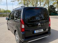 Gebraucht Citroën Berlingo 92 PS (67 kW) 2015 Schwarz Van / Kleinbus