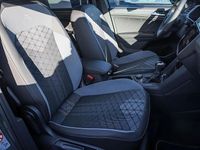 Gebraucht VW Tiguan 193 PS (141 kW) 2025 Grau SUV