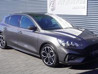 Gebraucht Ford Focus ST-Line 150 PS (110 kW) 2019 Magneticgrau metallic Limousine