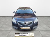 Gebraucht Opel Insignia Edition 140 PS (102 kW) 2010 Blau Kombi