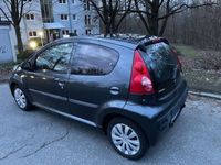 gebraucht Peugeot 107 Petit Filou - Klima, Servo, Freisprech, DAB