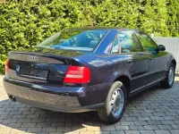 Gebraucht Audi A4 125 PS (91 kW) 1999 Blau Limousine
