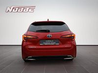 Neu Toyota Corolla 196 PS (144 kW) 2025 Rot Kombi