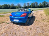 Second-hand Opel Tigra 90 CP (66 kW) 2006 Albastru Cabrio