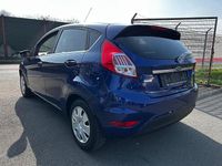 Gebraucht Ford Fiesta Titanium 101 PS (74 kW) 2017 Blau Limousine
