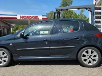 Gebraucht Peugeot 206+ 70 PS (51 kW) 2010 Kleinwagen
