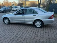 Gebraucht Mercedes C180 Classic 143 PS (105 kW) 2002 Silber Limousine