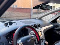 Second-hand Ford S-MAX S 140 CP (102 kW) 2010 Negru Monovolum