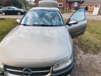 Gebraucht Opel Omega 136 PS (100 kW) 1997 Grau Limousine