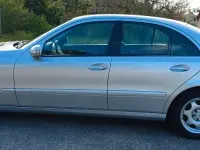 Gebraucht Mercedes E220 Classic 150 PS (110 kW) 2005 Silber Limousine