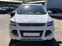 Gebraucht Ford Kuga Individual 179 PS (131 kW) 2015 Frostweiß SUV