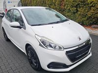 Gebraucht Peugeot 208 Active 68 PS (50 kW) 2015 Weiß Kleinwagen