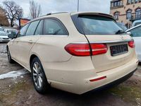 Gebraucht Mercedes E200 150 PS (110 kW) 2018 Beige Kombi