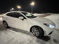 Gebraucht Mazda 3 Inclusive 120 PS (88 kW) 2015 Weiß Limousine