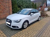 Gebraucht Audi A1 Premium 86 PS (63 kW) 2014 Weiß Limousine