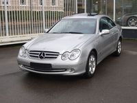 Gebraucht Mercedes CLK200 Elegance 163 PS (119 kW) 2003 Brillantsilber  metalliclack (metallic) Coupé