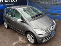 Gebraucht Mercedes A200 Elegance 136 PS (100 kW) 2010 Grau Kleinwagen