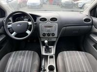 Gebraucht Ford Focus Style 101 PS (74 kW) 2008 Polarsilber metallic Kombi