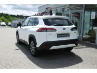 Gebraucht Toyota Corolla Cross Team 197 PS (144 kW) 2023 Super white 2 SUV
