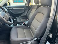 gebraucht Audi Q3 2.0 TDI Klima-PDC-AHK-2Hand