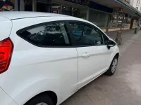 Gebraucht Ford Fiesta 101 PS (74 kW) 2016 Weiß Kleinwagen