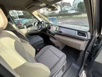 Gebraucht VW Multivan Basis 150 PS (110 kW) 2023 Monosilber metallic Van / Kleinbus