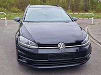 Gebraucht VW Golf VII Trendline 110 PS (80 kW) 2017 Schwarz Kombi