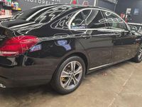 Gebraucht Mercedes C220 170 PS (125 kW) 2018 Schwarz Limousine