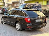 Gebraucht Skoda Superb 170 PS (125 kW) 2012 Schwarz Kombi