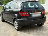 Gebraucht Mercedes 170 116 PS (85 kW) 2006 Schwarz Limousine