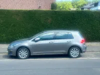 Gebraucht VW Golf VII LOUNGE 110 PS (80 kW) 2015 Grau Kleinwagen