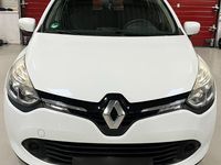Gebraucht Renault Clio IV Authentique 73 PS (53 kW) 2015 Weiß Kleinwagen