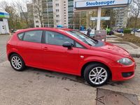 Usata Seat Leon 105 CV (77 kW) 2011 Rosso Utilitaria