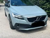 Gebraucht Volvo V40 CC Momentum 190 PS (139 kW) 2017 Blau Kombi