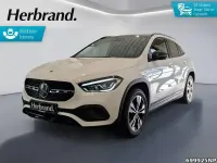 Gebraucht Mercedes GLA180 Progressive 136 PS (100 kW) 2021 Unilack polarweiß SUV